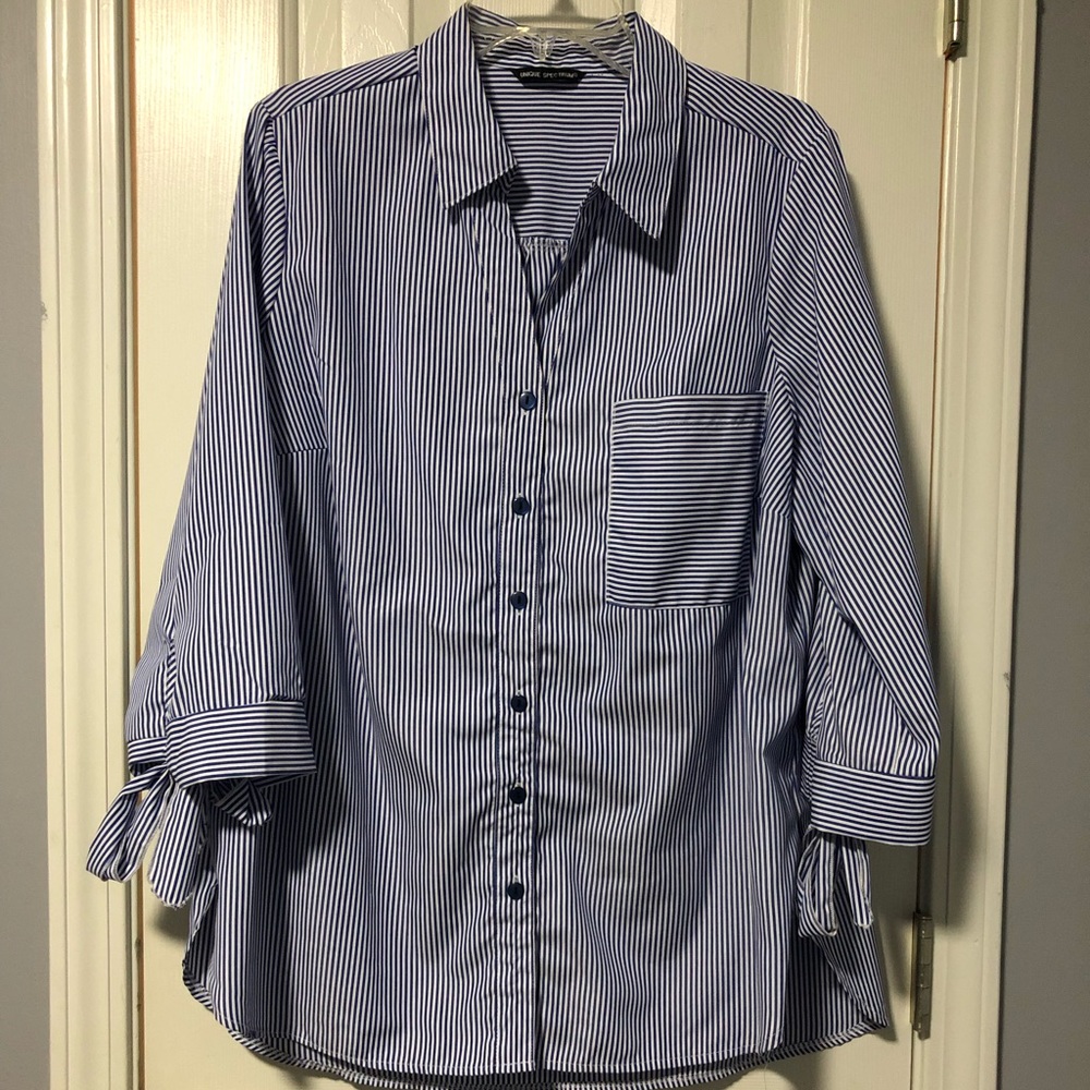 Unique Spectrum blue Striped button down top. 2X